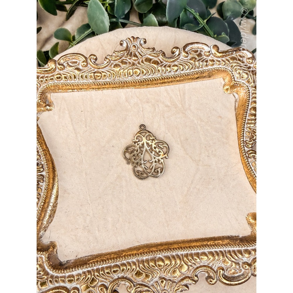 Sterling Silver Filigree Pendant‎ Charm